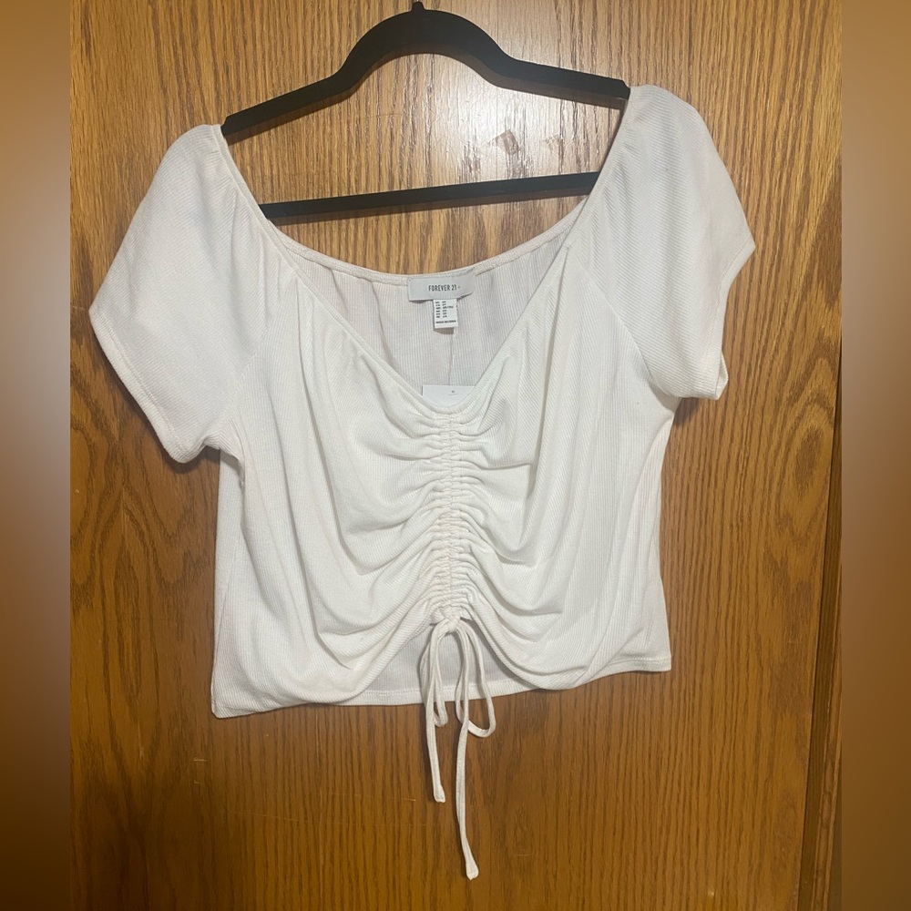 Plus Size Ruched Crop - Picture 2 of 6